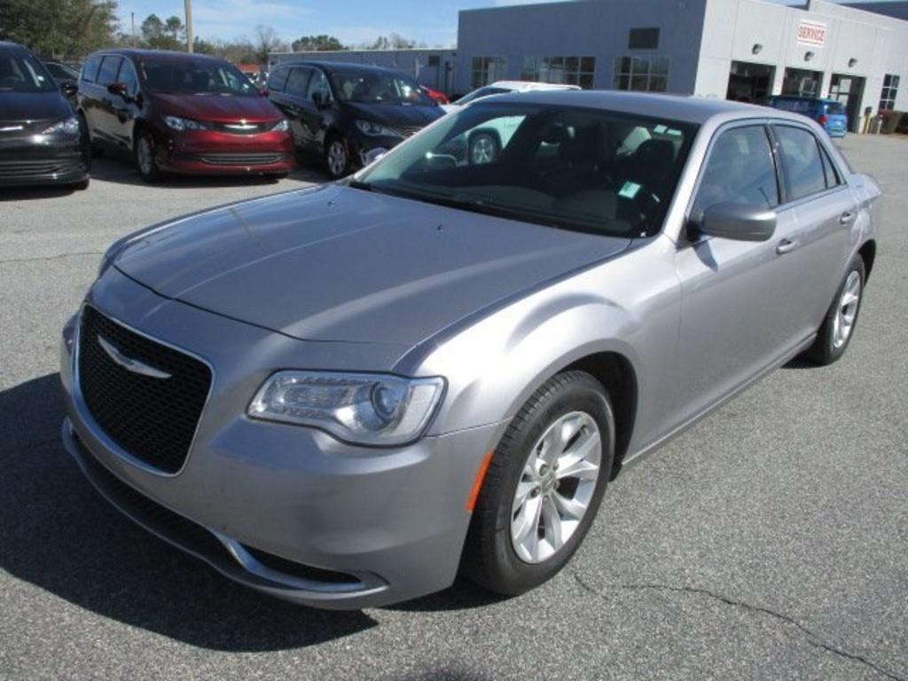 2015 Chrysler 300