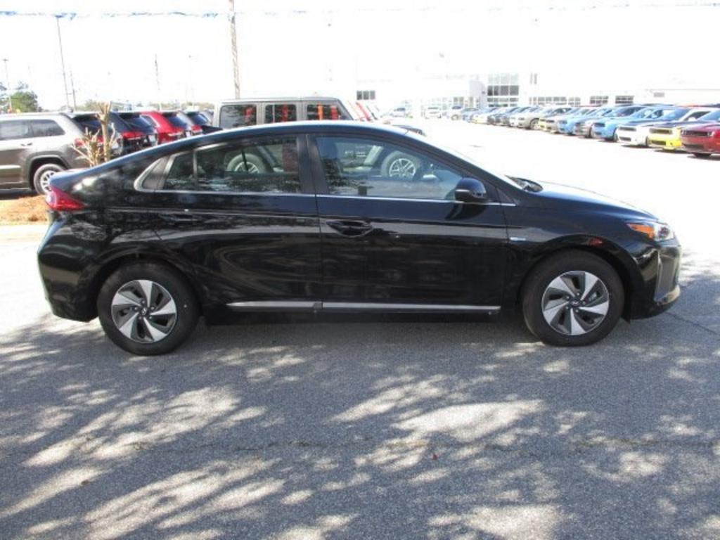 2017 Hyundai Ioniq Hybrid